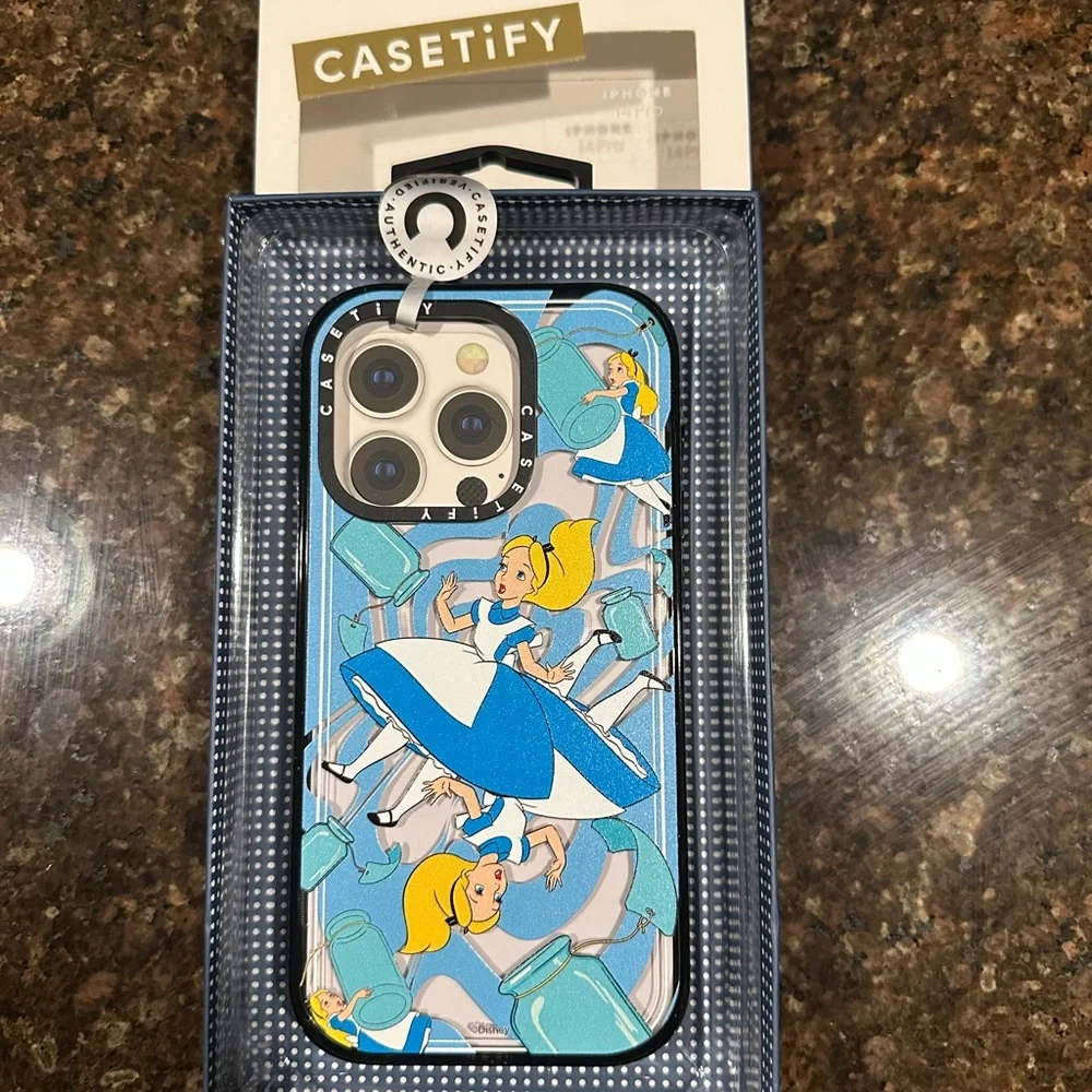 Casetify x Disney: Alice in Wonderland Phone Case - Picture 5 of 5